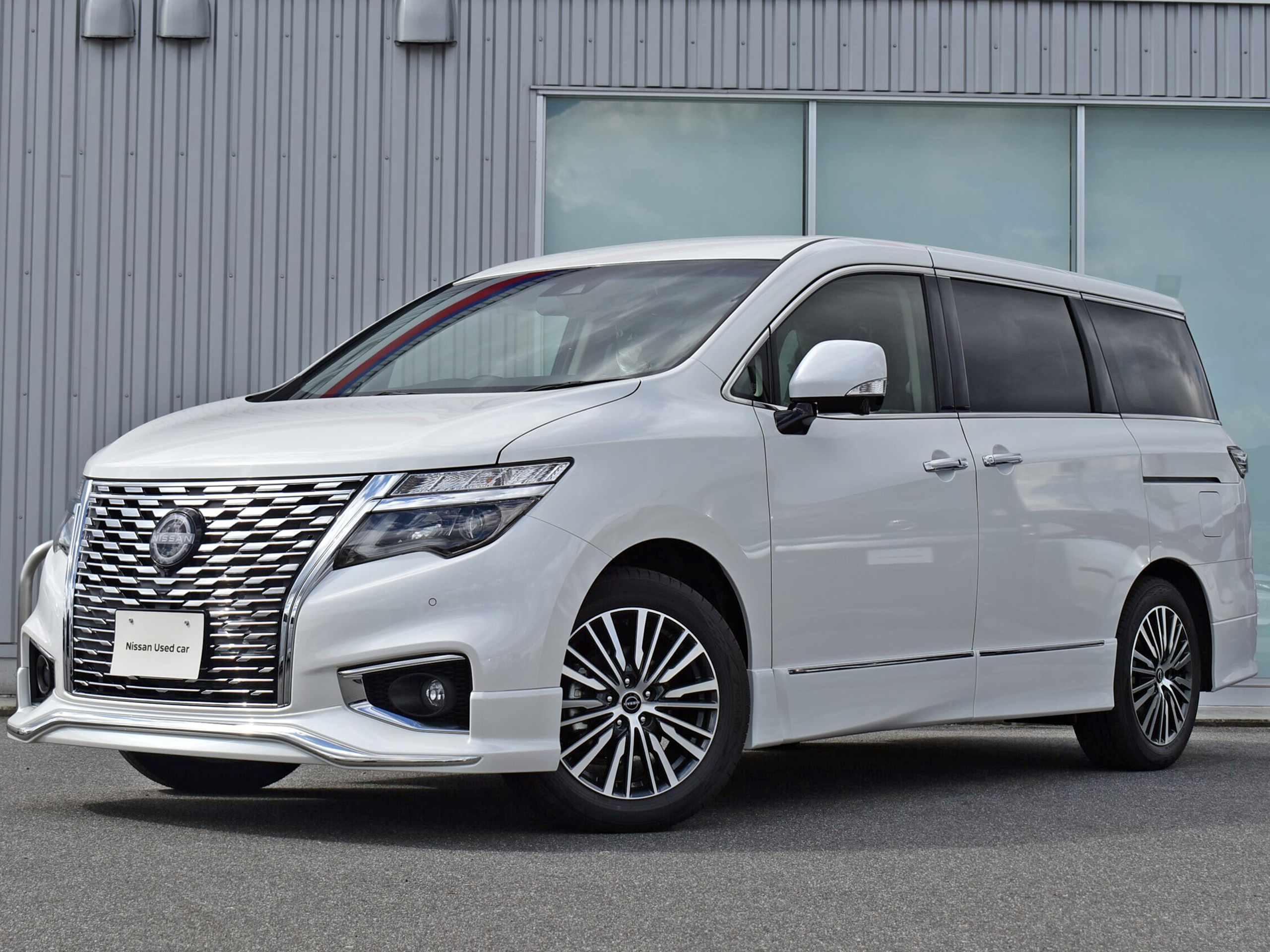 日産 エルグランド